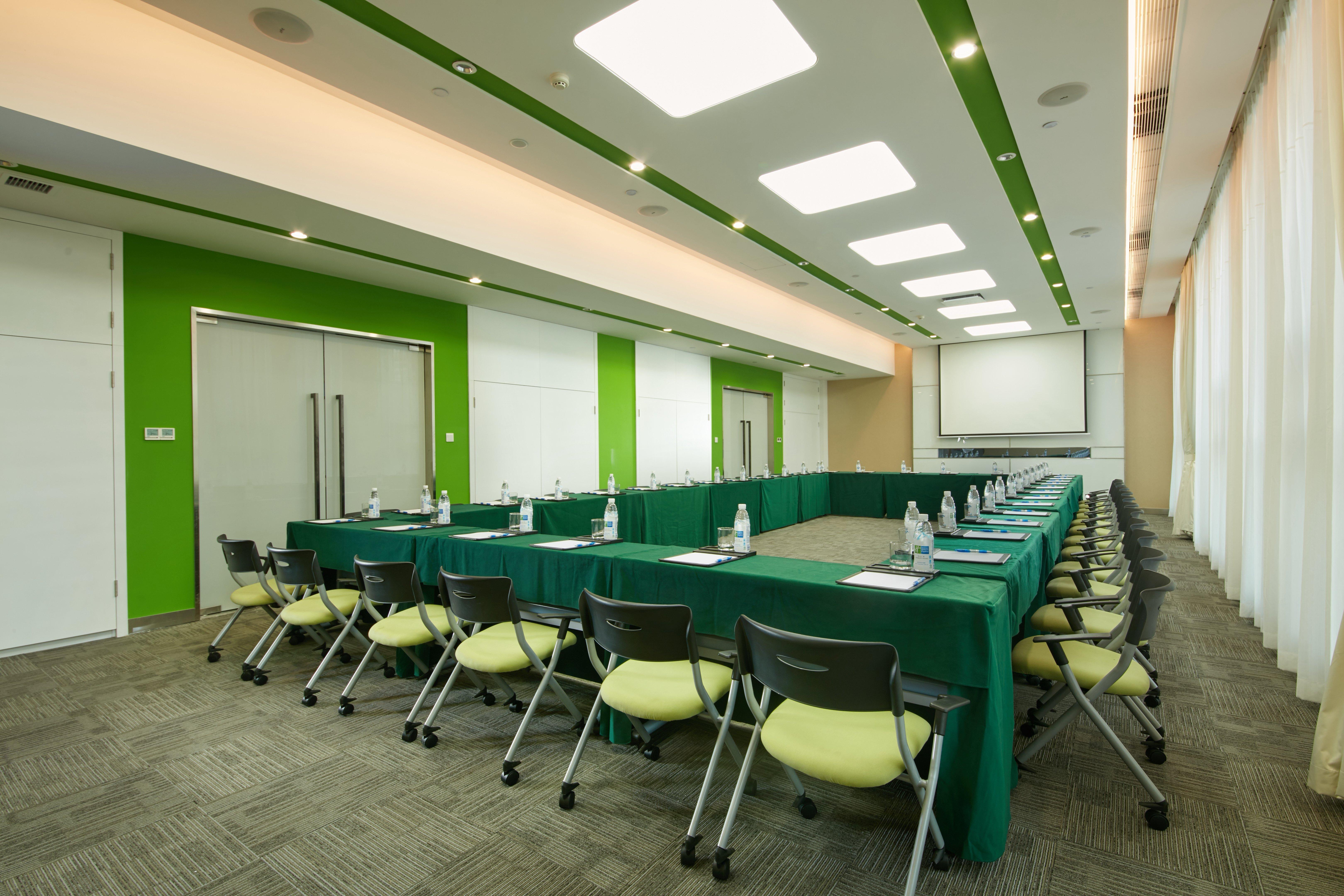 Holiday Inn Express Leshan City Square By Ihg High Speed Rail And Leshan Giant Buddha Exteriér fotografie